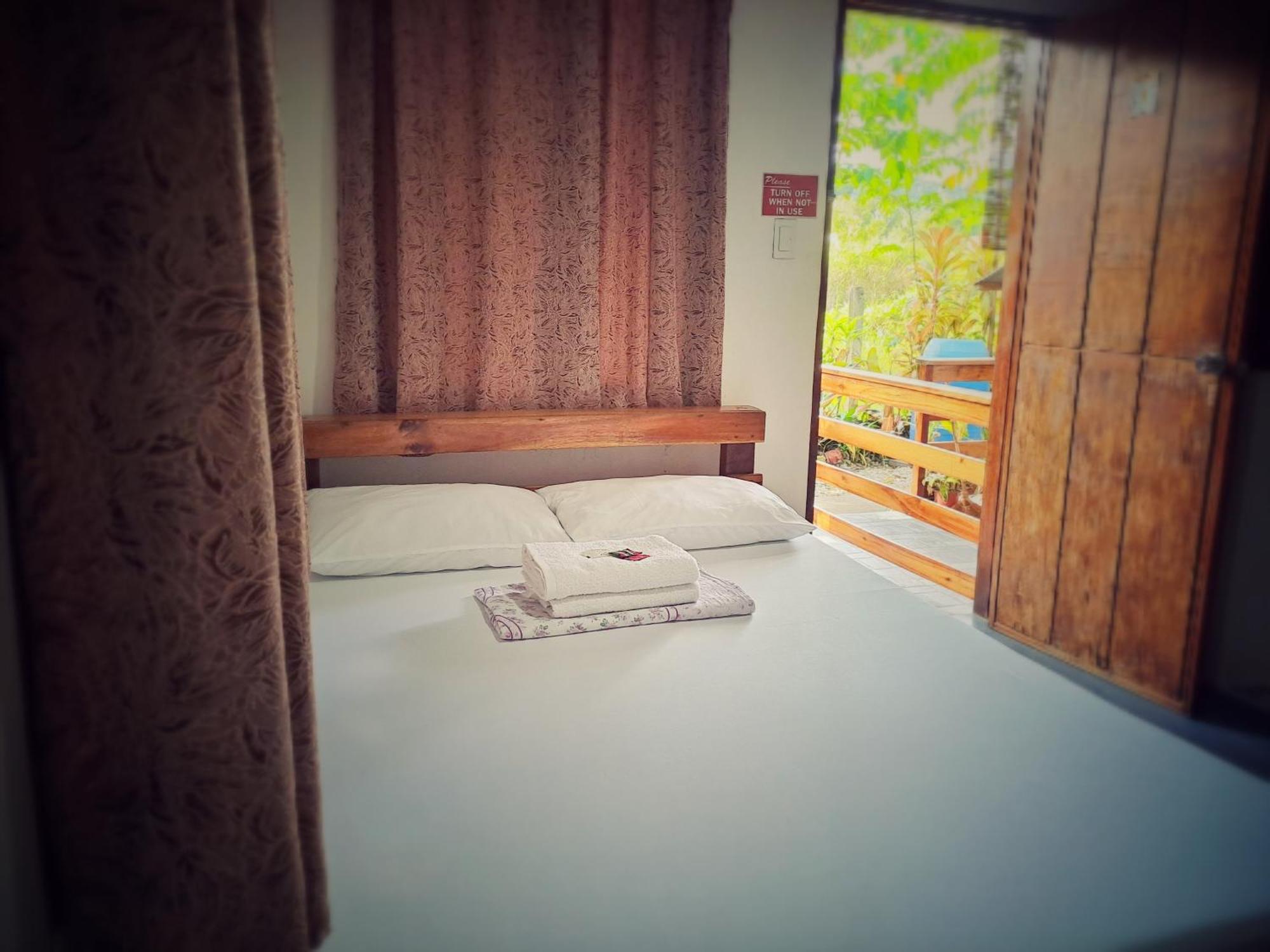 Nobi'S Inn, Port Barton Сан Висенте Екстериор снимка